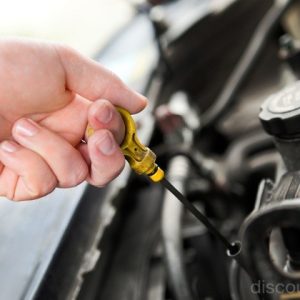 Oil Change Service and Get Full Comprehensive Computer Car Check Up and Report Only 100AED Wheels Shop Online at Special Price from Dubai Offers