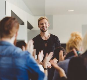 Public Speaking Online Course from Harley Oxford (90% Off) Local Services Shop Online at Special Price from Dubai Offers