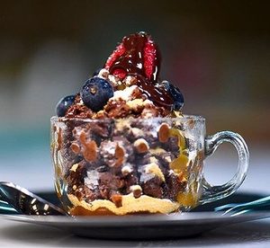 Up to AED 200 to Spend on Food and Drinks at Flakes Hub (Up to 51% Off) Food, Grocery & Dining Shop Online at Special Price from Dubai Offers 2