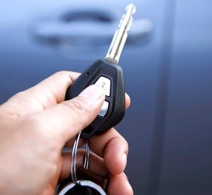 Viper Remote Car Starter that Works with a Key Fob or Smartphone at Directed Auto (50% Off) Automotive Services Shop Online at Special Price from Dubai Offers