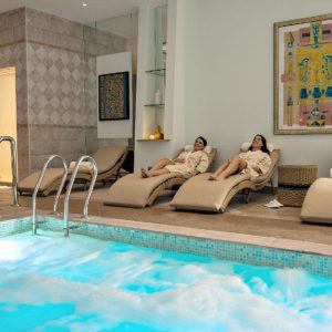 Luxury Spa Experience With Aromatherapy, Deep Tissue, Or More Men's Shop Online at Special Price from Dubai Offers