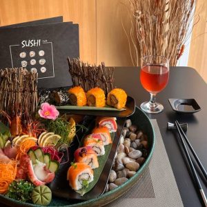 For 1 Child Or 1, 2 Or 4 Adults: All-You-Can-Eat Sushi JAPANESE Shop Online at Special Price from Dubai Offers