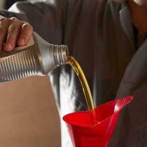 10,000km, Oil Change + Filter Change, Top-Up, Plus Full Car Diagnostic CAR Shop Online at Special Price from Dubai Offers