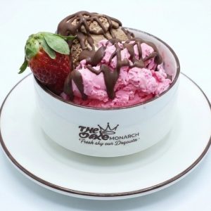 Hot Or Iced Beverages With Sweet Bakery Treats For One Or Two People RESTAURANT Shop Online at Special Price from Dubai Offers
