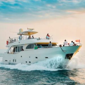 Boat Tours and Cruises Dubai Marina 1 Hour Yacht Tour Boat Tours and Cruises Shop Online at Special Price from Dubai Offers
