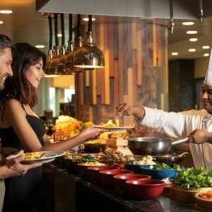 Festive Eid Lunch & Dinner Buffet Deals For 1, 2 Or 4 Men's Shop Online at Special Price from Dubai Offers