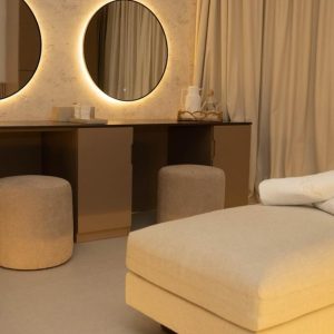 Steam Room And Ice Bath Sessions For One Or Two With Contrast Therapy Men's Shop Online at Special Price from Dubai Offers